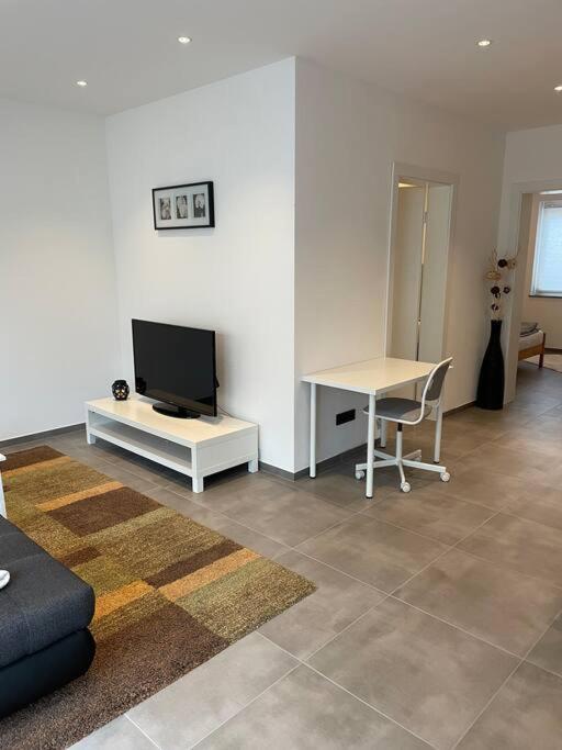 Gemuetliche, Topp Ausgestattete Ferienwohnung Bann Exterior photo